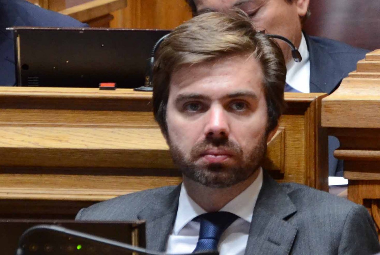 “Existe um dispositivo capaz de dar resposta adequada" aos incêndios