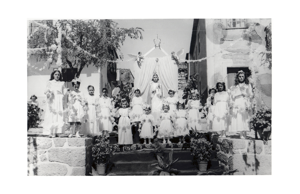 “Rostos da Memória” um projecto que procura os protagonistas fotos esquecidas ao longo de meio século num estúdio de Foz Côa …