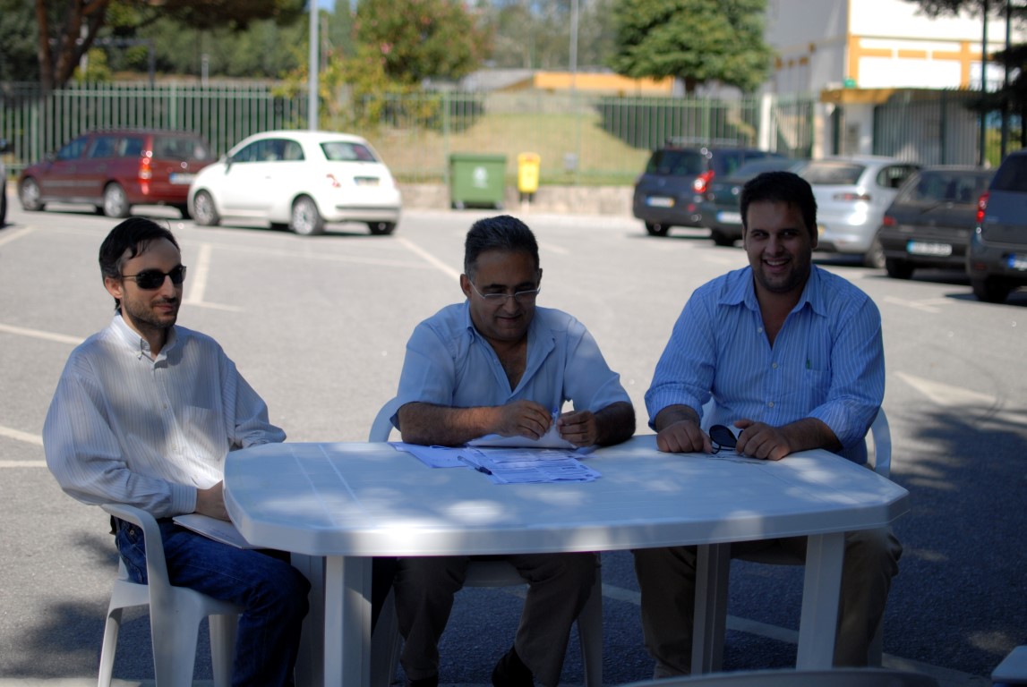 Comunistas de Oliveira do Hospital acusam autarquia de não fazer nada para evitar “extinção do Tribunal” e de aumentar “brutalmente o preço da água”