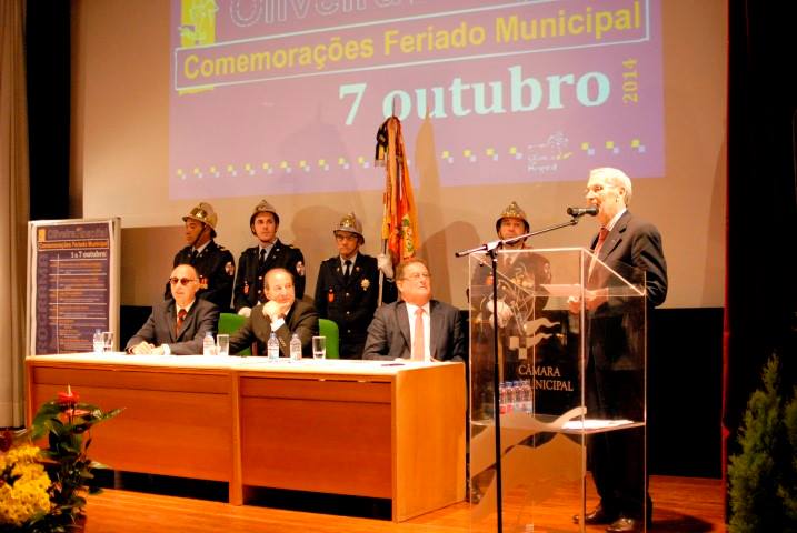Belmiro de Azevedo recebeu medalha de ouro de Oliveira do Hospital