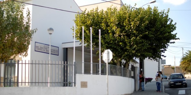 Polémica taxa da hora de almoço imposta pela Junta de Freguesia abolida no Centro Escolar de Nogueira do Cravo