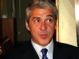 José Sócrates detido quando regressava de Paris