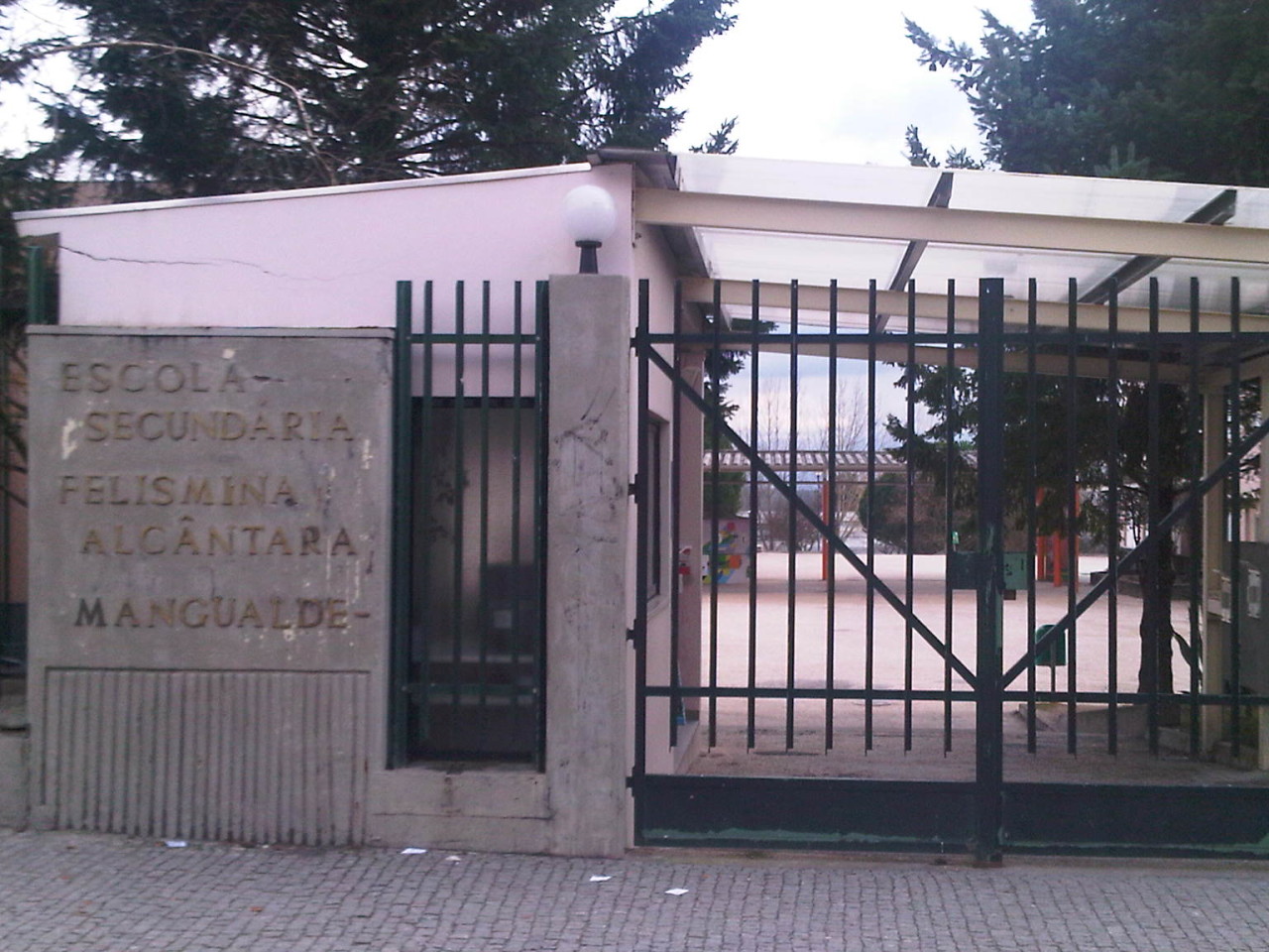 Escola de Mangualde